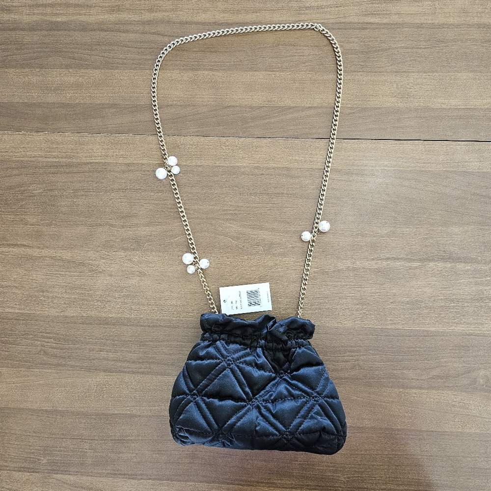 NEW DILLARD'S BLACK QUILTED SHOULDER BAG WITH GOLD AND PEARL ACCENTS